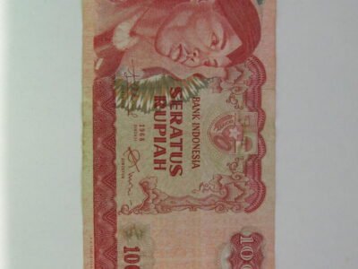 100 rupiju , Indonezija , 1968